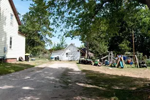 120 Hampton Ave, Dallas, WI 54733 - Photo 6
