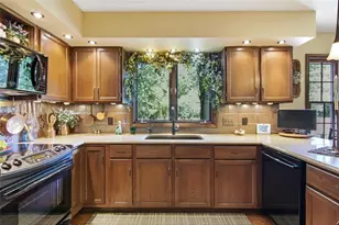 S7475 Homestead Rd, Eau Claire, WI 54701 - Photo 8
