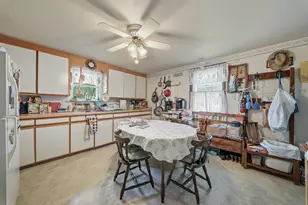 1135 Mansfield St, Chippewa Falls, WI 54729 - Photo 8