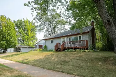 1135 Mansfield Street, Chippewa Falls, WI 54729 - Photo 6