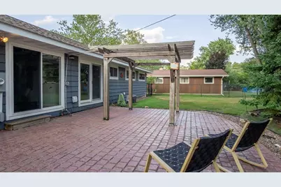 1905 E Lexington Boulevard, Eau Claire, WI 54701 - Photo 12