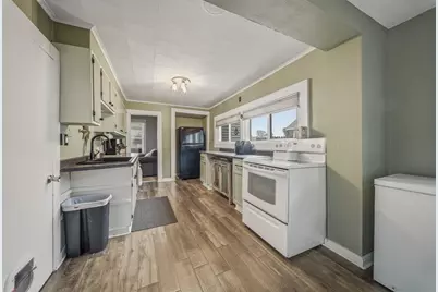 1619 Garfield Avenue, Altoona, WI 54720 - Photo 12