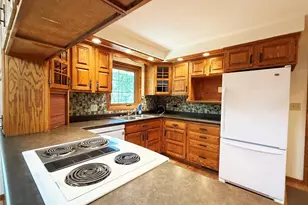 1105 Bayview Ave, Rice Lake, WI 54868 - Photo 6