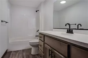 9084 S 24th Ave, Eau Claire, WI 54703 - Photo 30