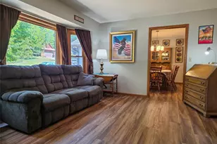 302 Summit Ct, Chippewa Falls, WI 54729 - Photo 2