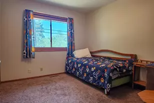 302 Summit Ct, Chippewa Falls, WI 54729 - Photo 16