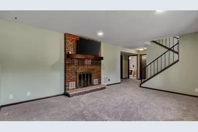 903 Pamela Place, Eau Claire, WI 54701 - Photo 18
