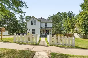 1551 E Madison St, Eau Claire, WI 54703 - Photo 34