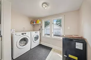1551 E Madison St, Eau Claire, WI 54703 - Photo 12