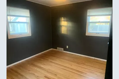 1518 Starr Avenue, Eau Claire, WI 54703 - Photo 6