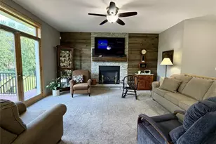 2355 McKinley Rd, Eau Claire, WI 54703 - Photo 10