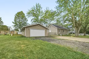 479 Irvine St, Chippewa Falls, WI 54729 - Photo 12