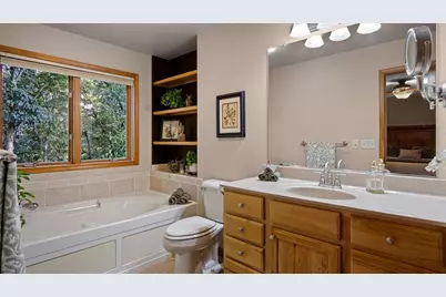 2111 High Point Drive, Altoona, WI 54720 - Photo 46