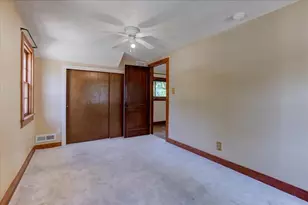 855 Stout St, Menomonie, WI 54751 - Photo 22
