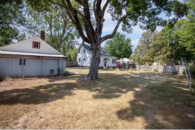 855 Stout Street, Menomonie, WI 54751 - Photo 38