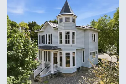 718 Bay Street, Chippewa Falls, WI 54729 - Photo 2