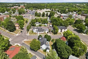 718 Bay St, Chippewa Falls, WI 54729 - Photo 8