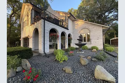 1011 Skyview Drive, Altoona, WI 54720 - Photo 4