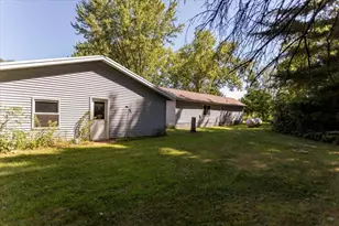 W711 Parkview Ave, Mondovi, WI 54755 - Photo 30