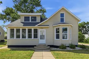 618 Erin St, Eau Claire, WI 54703 - Photo 1