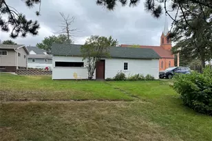 131 Lulu Ave, Almena, WI 54805 - Photo 8