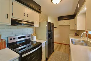 3045 Wedgewood Ave, Eau Claire, WI 54703 - Photo 16