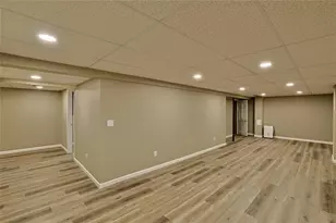 3045 Wedgewood Ave, Eau Claire, WI 54703 - Photo 38