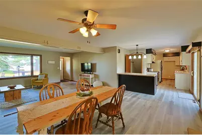 3045 Wedgewood Avenue, Eau Claire, WI 54703 - Photo 12