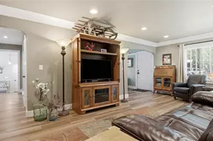 737 Lafollette St, Spooner, WI 54801 - Photo 8