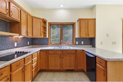 16445 E Lincoln Drive, Fall Creek, WI 54742 - Photo 10