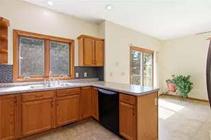 16445 E Lincoln Dr, Fall Creek, WI 54742 - Photo 8