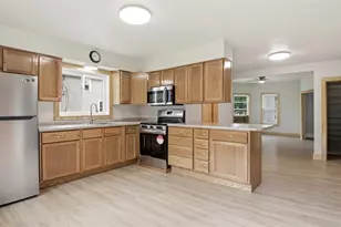 329 Washington St, Stanley, WI 54768 - Photo 12