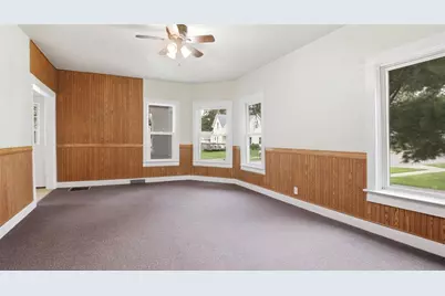 329 Washington Street, Stanley, WI 54768 - Photo 14