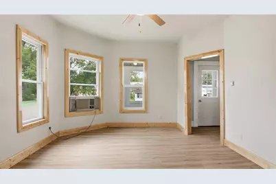 329 Washington Street, Stanley, WI 54768 - Photo 6