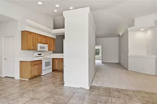 1807 Pine Park Dr, Eau Claire, WI 54701 - Photo 12