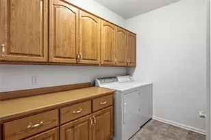 1807 Pine Park Dr, Eau Claire, WI 54701 - Photo 24