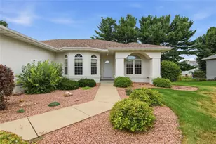 1807 Pine Park Dr, Eau Claire, WI 54701 - Photo 36