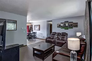 1923 Arlene Pl, Eau Claire, WI 54703 - Photo 4