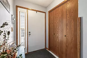 2737 Morningside Dr, Eau Claire, WI 54703 - Photo 2
