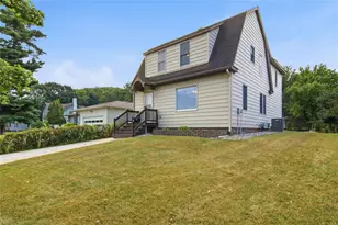 615 W Prospect St, Durand, WI 54736 - Photo 32