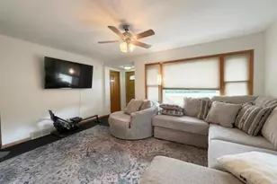1812 Peterson Ave, Eau Claire, WI 54703 - Photo 10