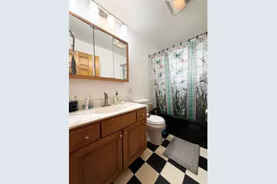 1812 Peterson Avenue, Eau Claire, WI 54703 - Photo 16