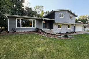 3522 Patton St, Eau Claire, WI 54701 - Photo 2