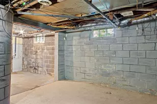 2627 7th St, Eau Claire, WI 54703 - Photo 24