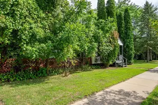 2627 7th St, Eau Claire, WI 54703 - Photo 36
