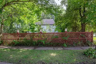 2627 7th St, Eau Claire, WI 54703 - Photo 34