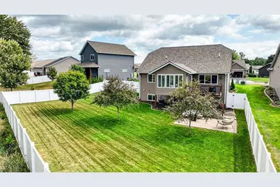 2168 Saint Andrews Drive, Altoona, WI 54720 - Photo 36