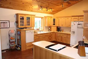 W10289 Paulley Rd, Black River Falls, WI 54615 - Photo 10