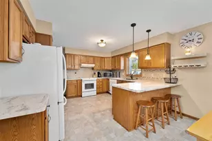 104 W Southridge Ct, Cadott, WI 54727 - Photo 14