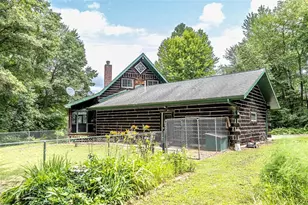 W15236 Taylor Rd, Taylor, WI 54659 - Photo 4